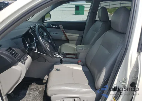 2012 Toyota Highlander Limited z USA, uszkodzony, nr VIN 5TDYK3EH6CS084341